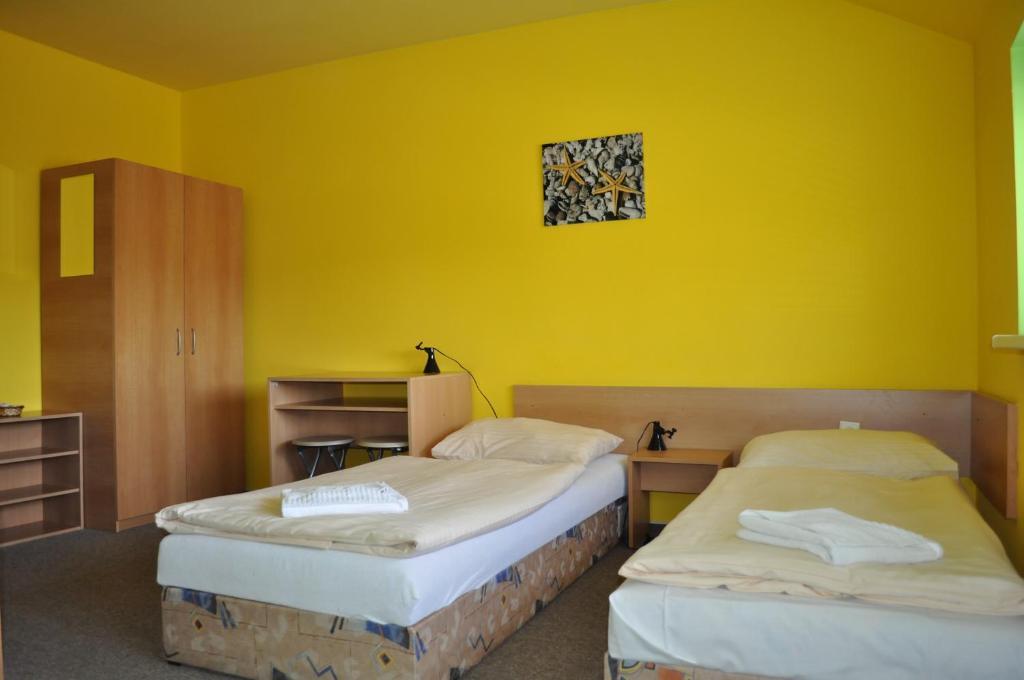 Sport Hotel Ostrov Trenčín Oda fotoğraf